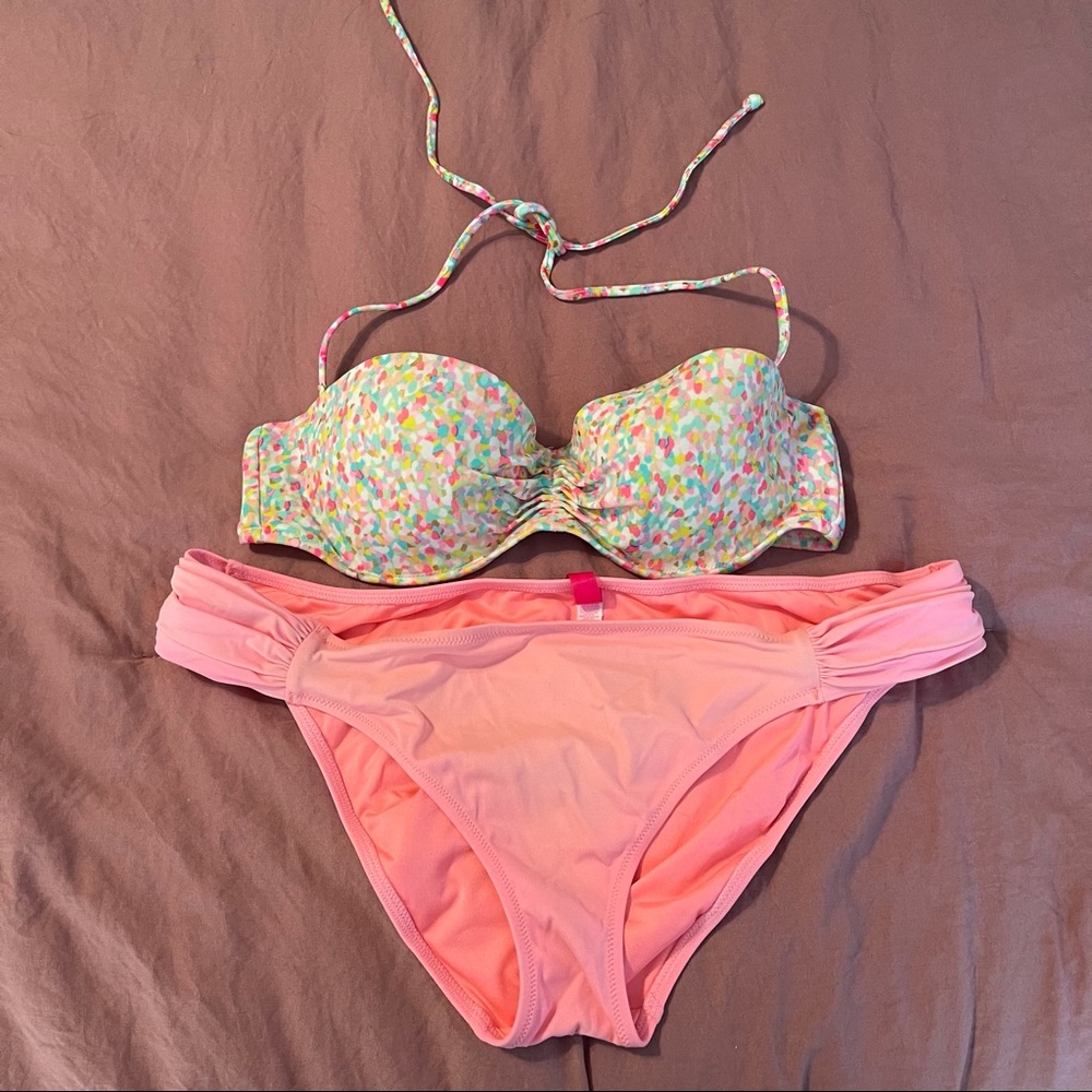 Victoria Secret Bikini 34C & Large Bottoms